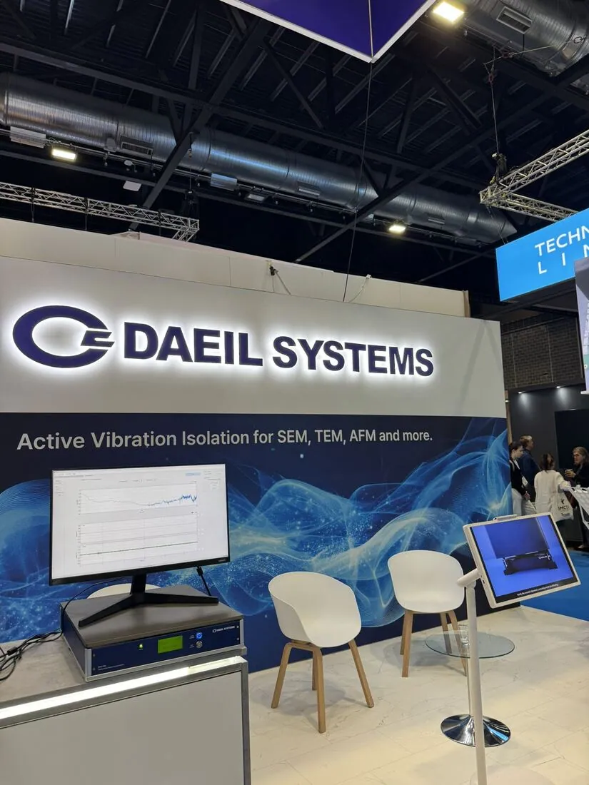 The stand wall and the live-data monitor at Stand 345.
