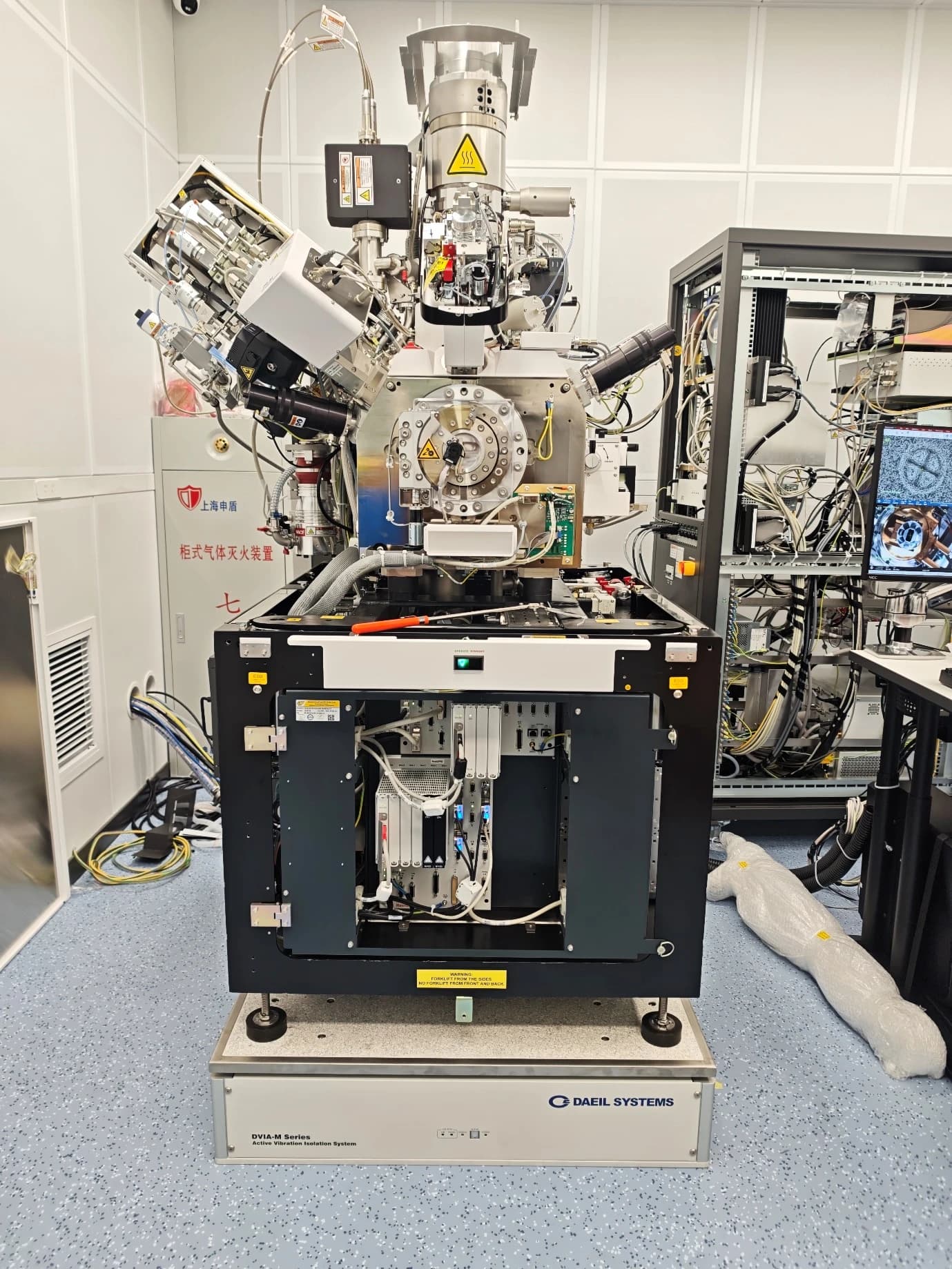Shenzhen Weiguang Thermo Fisher Scientific Helios G5 FIB-SEM DVIA-M1000 (240415R3-3) Installation Report