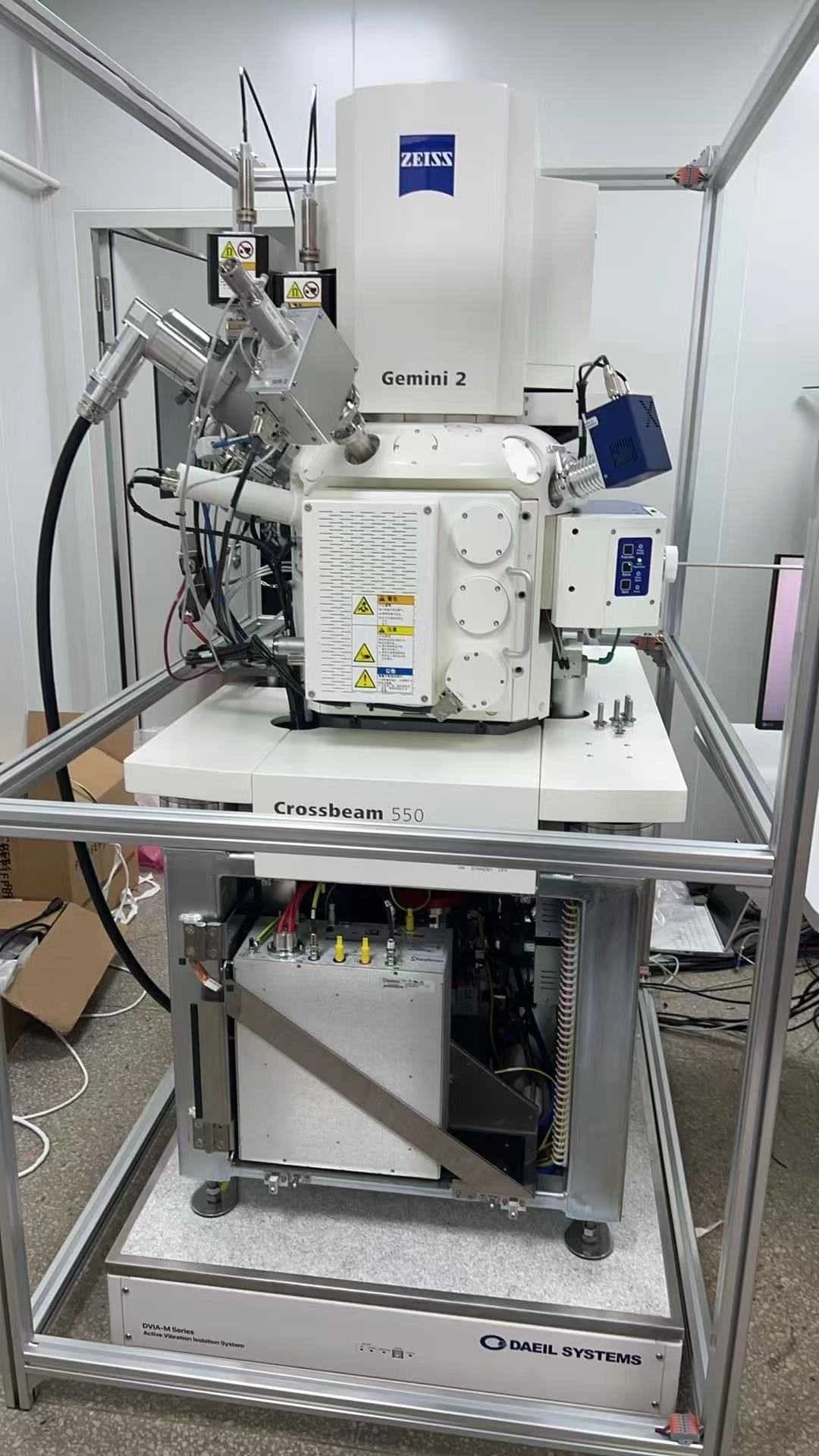 Tianjin Institute of Hematology ZEISS Crossbeam 550 FIB-SEM DVIA-M1000 (250530R5-2) Installation Report