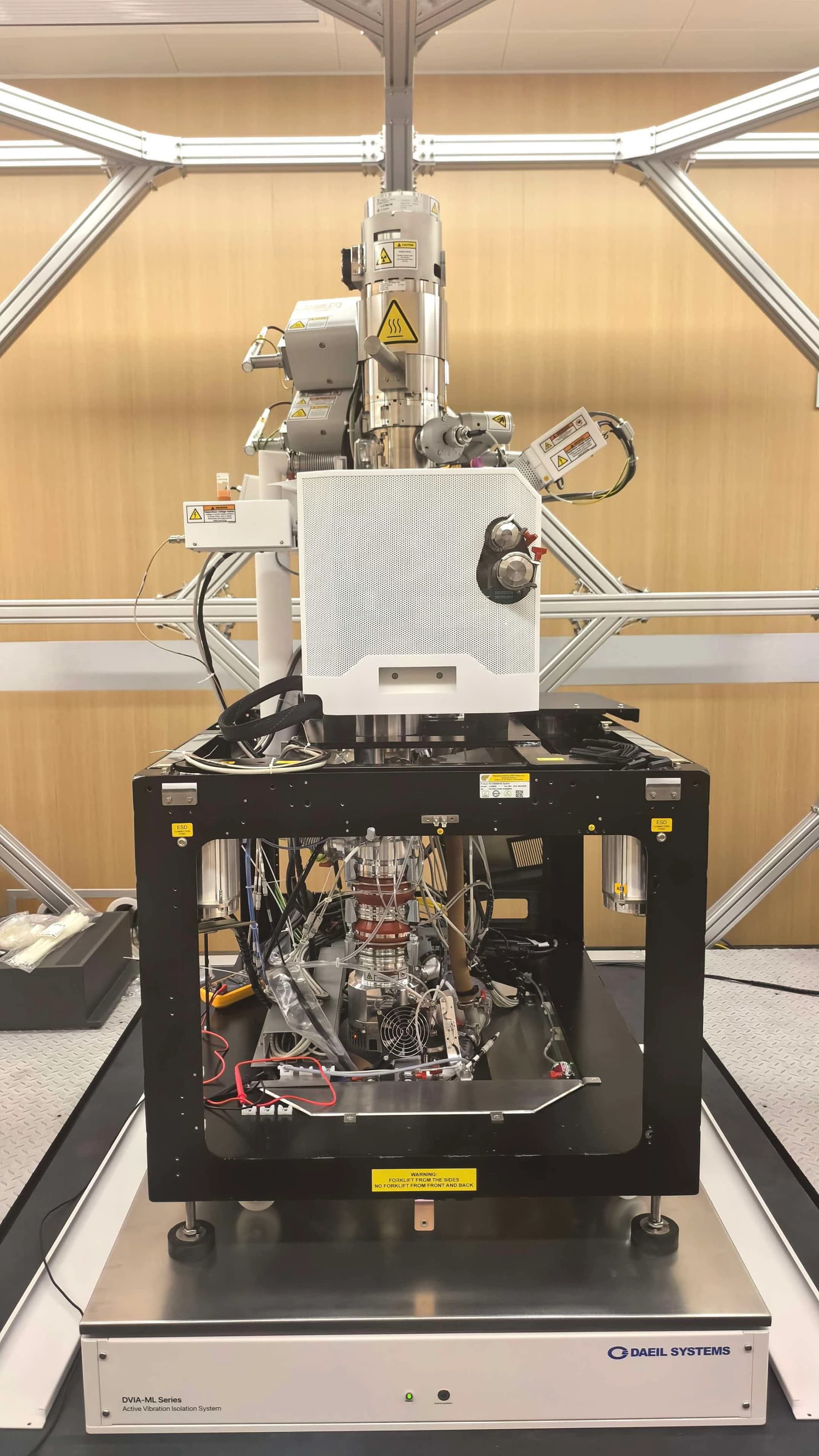 Thermo Fisher Quattro ESEM DVIA-ML1000 Installation Report